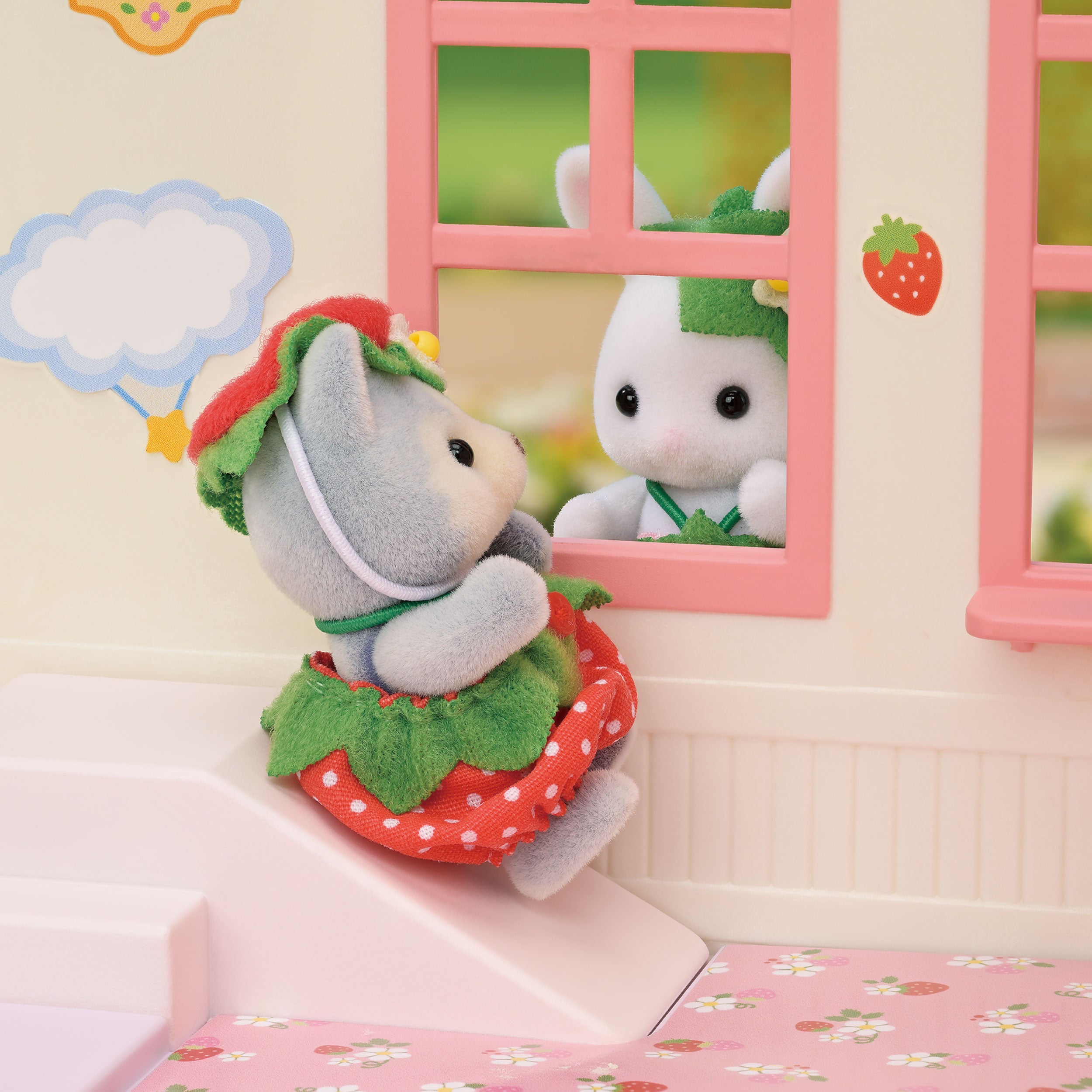 Strawberry Sweet Nursery