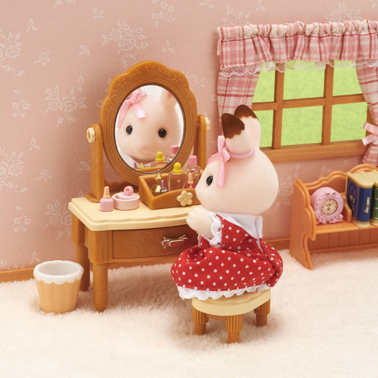 Girl's Dressing Table