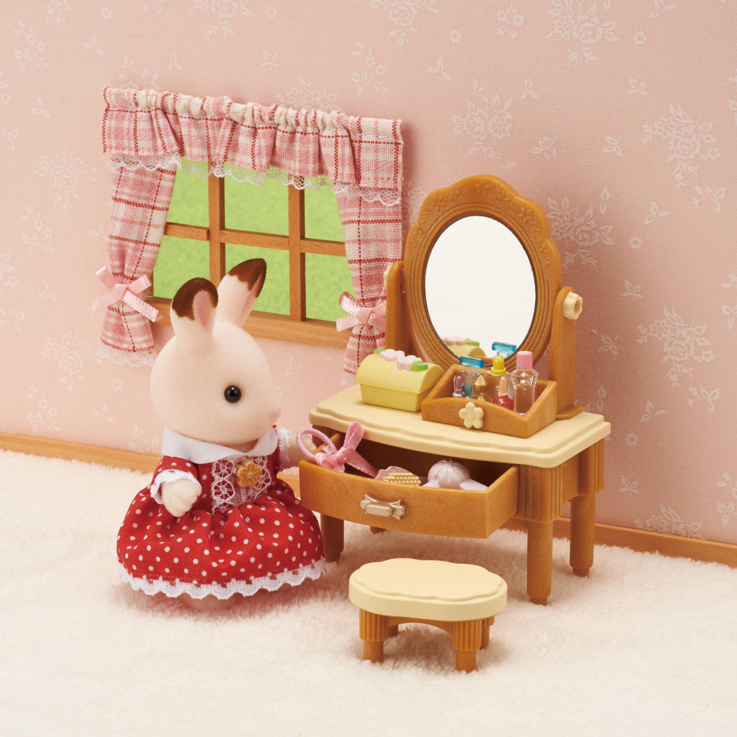 Girl's Dressing Table