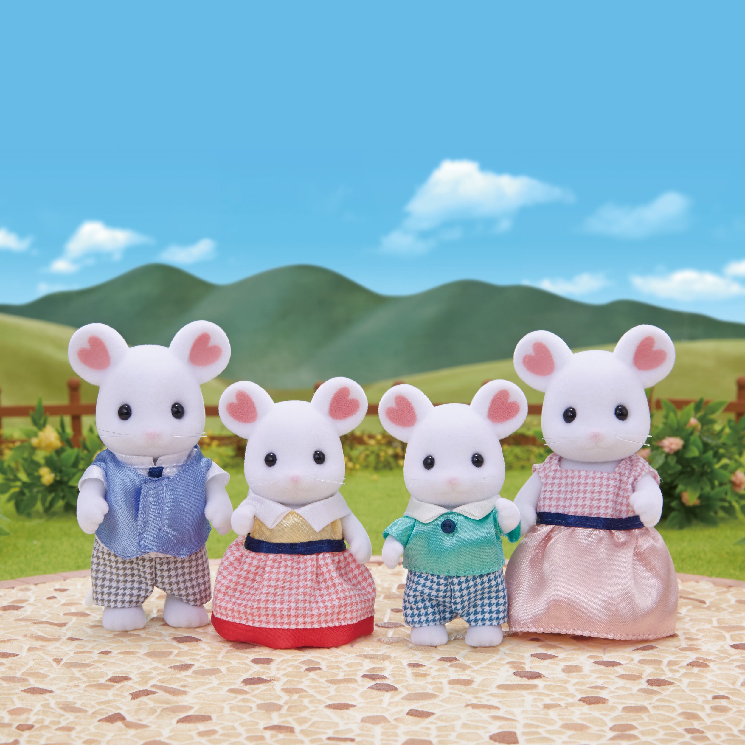 Marshmallow Mouse Family