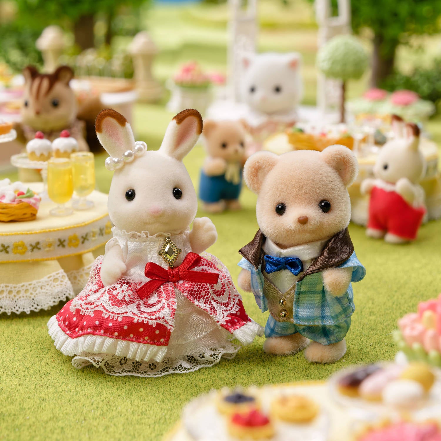 Anniversary Friends Set -Freya & Theo-