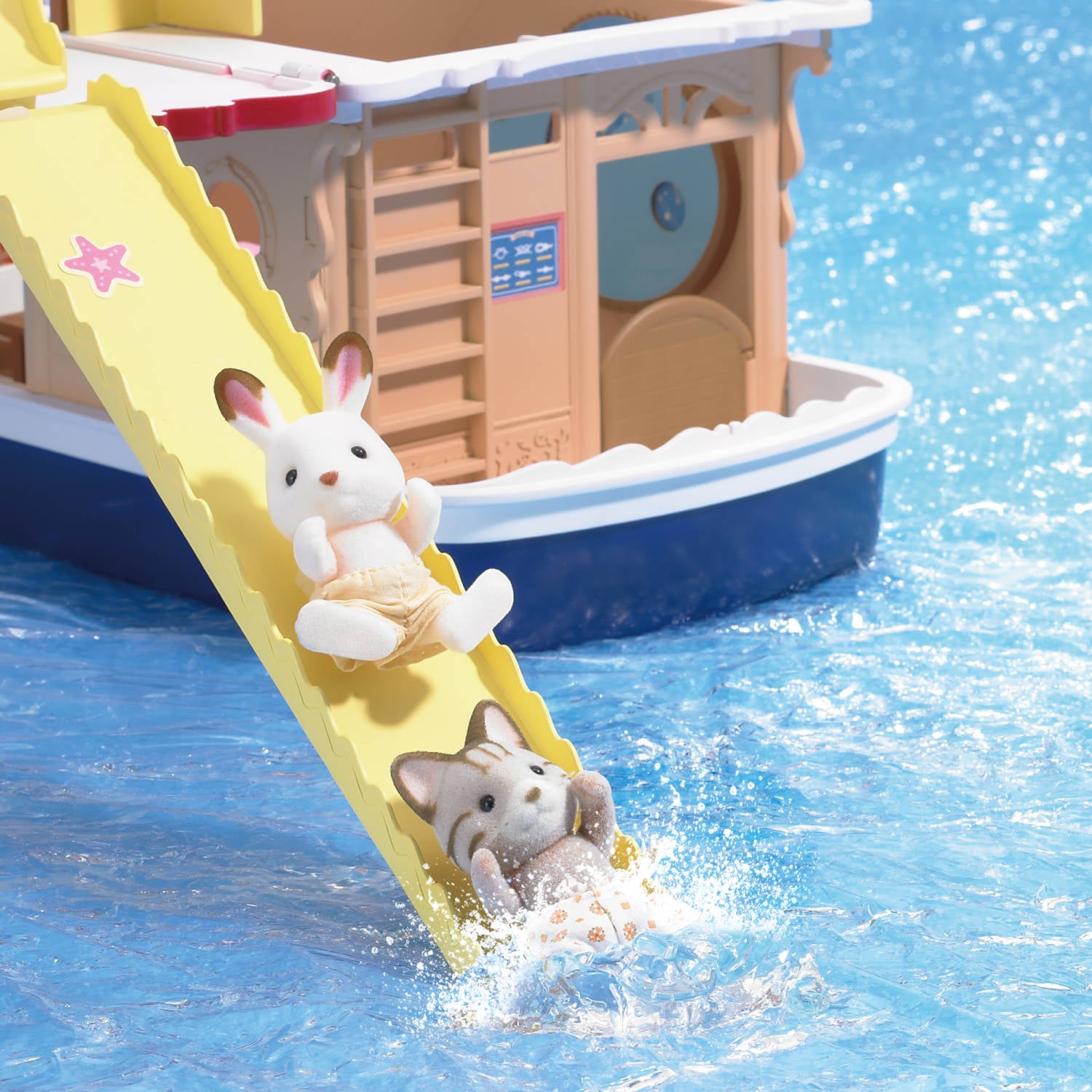 Seaside Cruiser House Boat