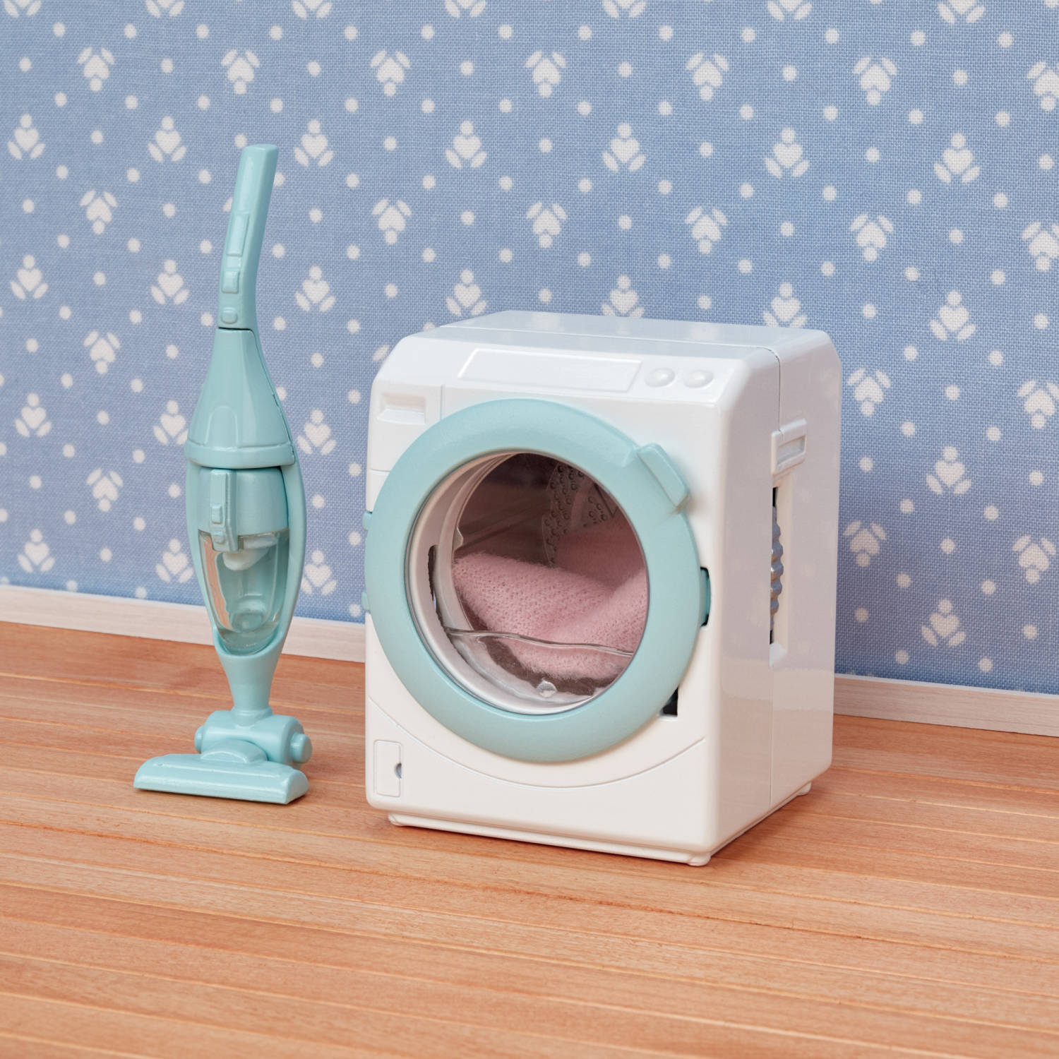 Laundry & Vacuum Cleaner