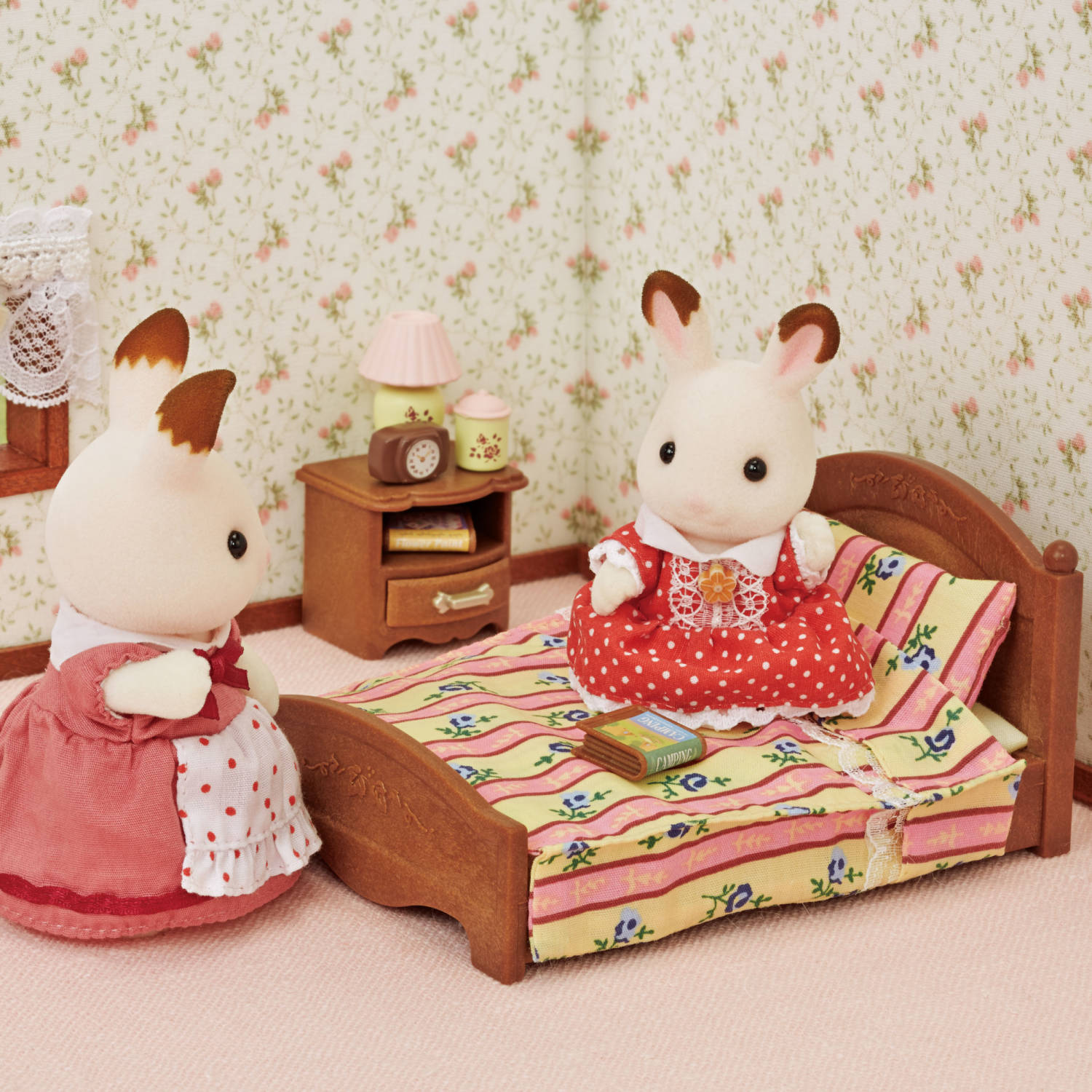 Semi-Double Bed