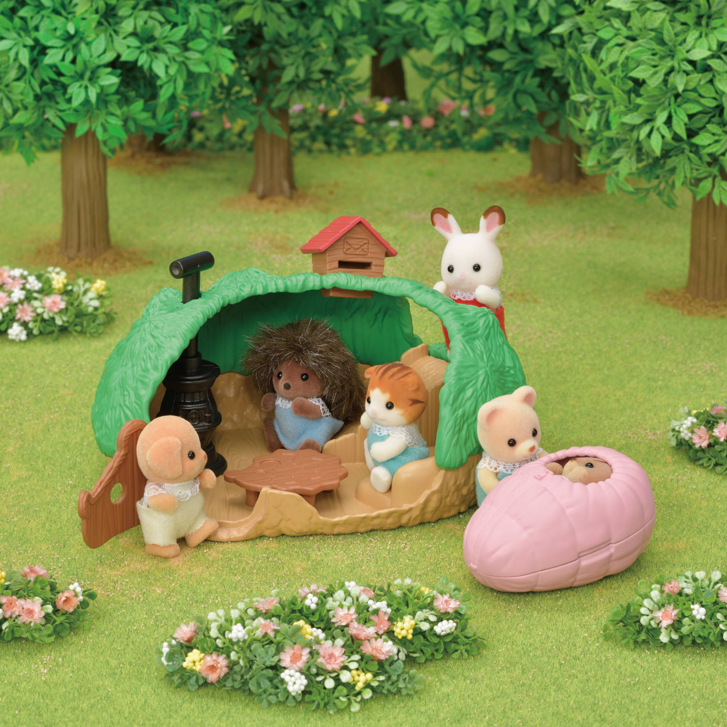 Baby Hedgehog Hideout