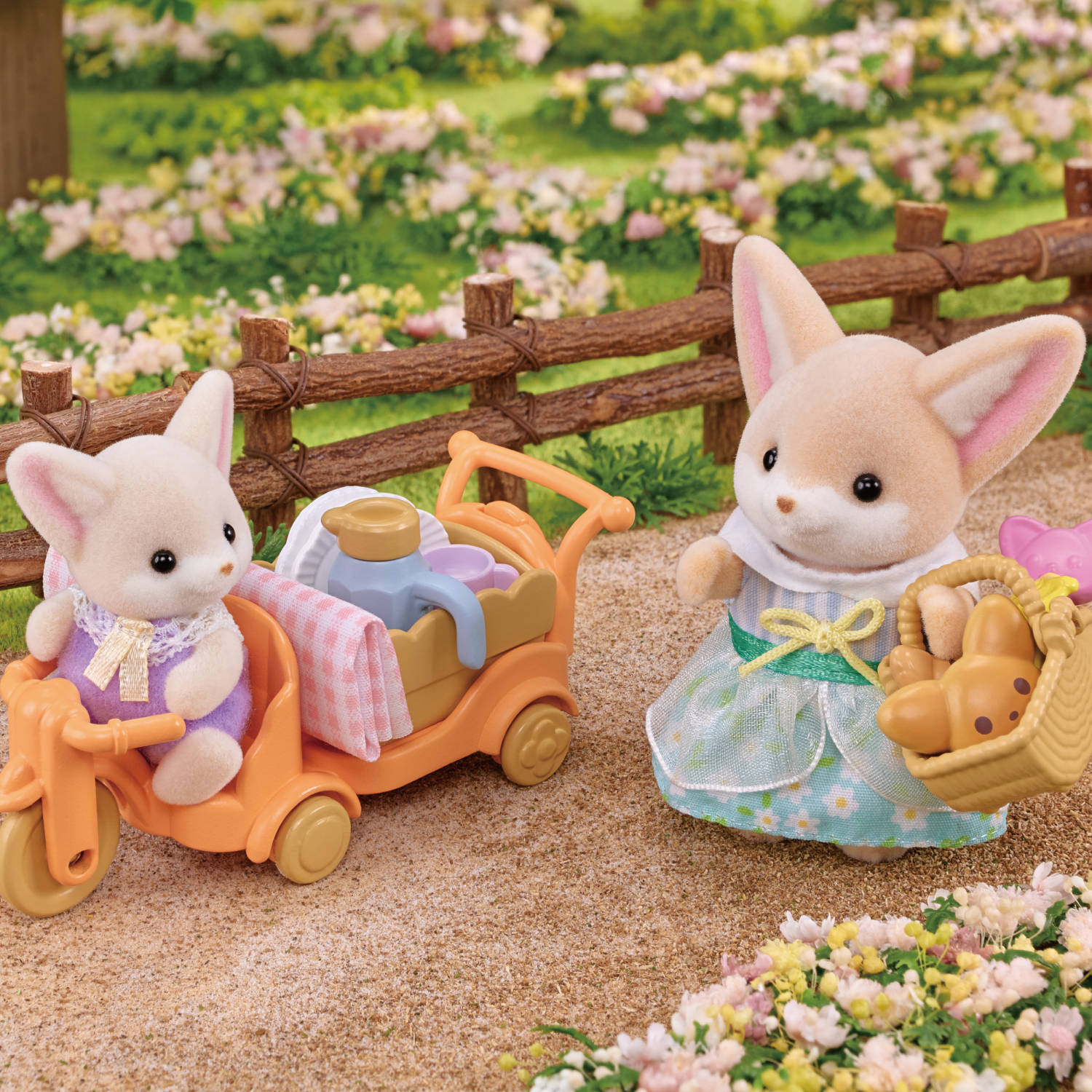 Sunny Picnic Set -Fennec Fox Sister & Baby -