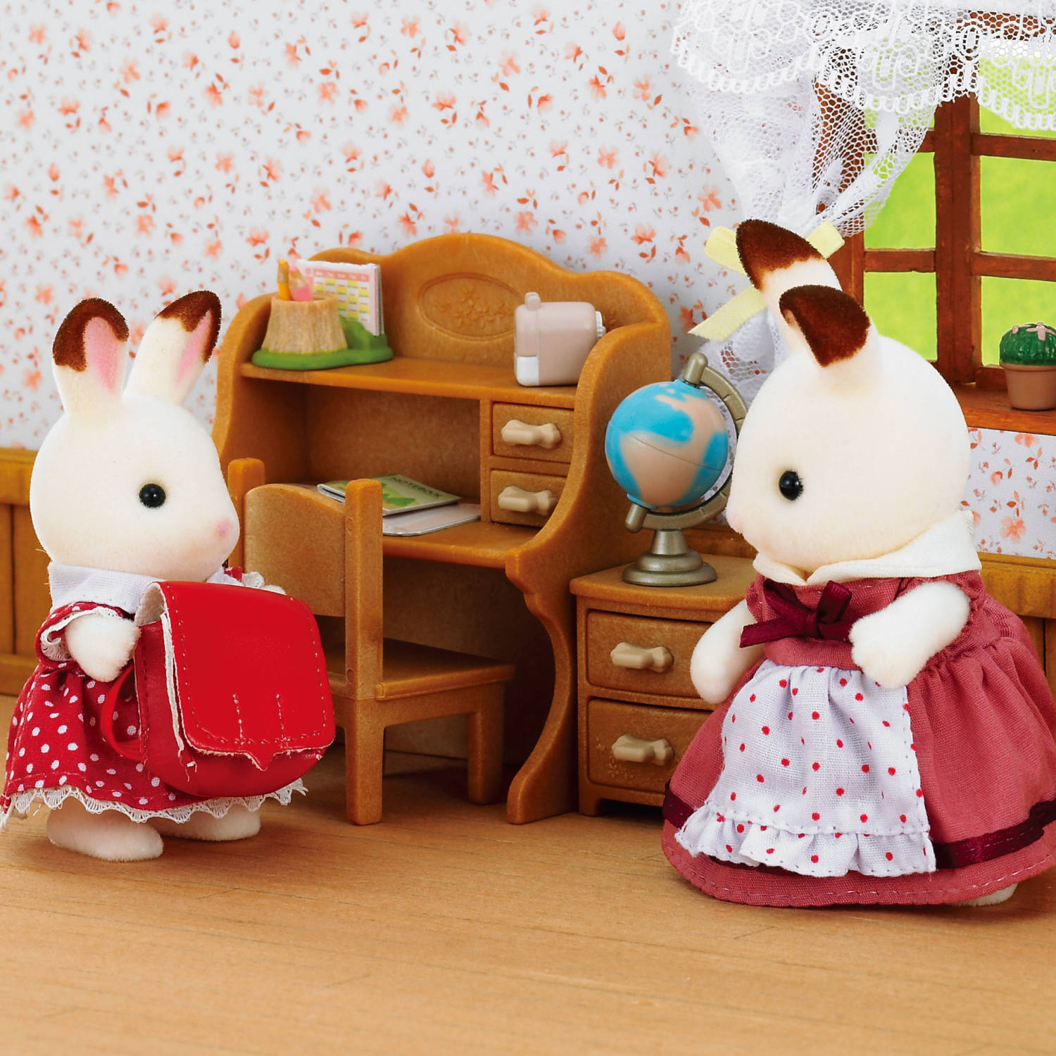 Chocolate Rabbit Sister Set (Desk)